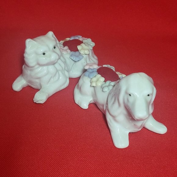 Vintage Pin Cushion Sitting Cat and Dog Set of 2 - Picture 10 of 13